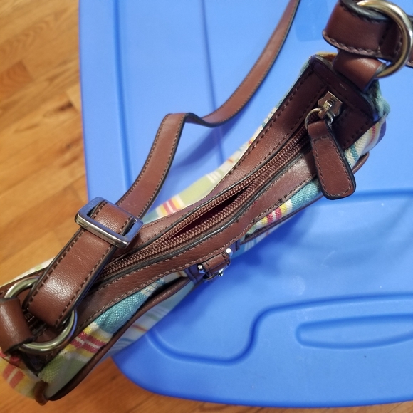 Etienne Aigner Purse - Picture 5 of 13